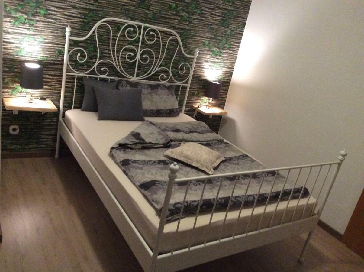 Ferienwohnung Am Reinhardswald -Buchenzweig- Trendelburg ภายนอก รูปภาพ